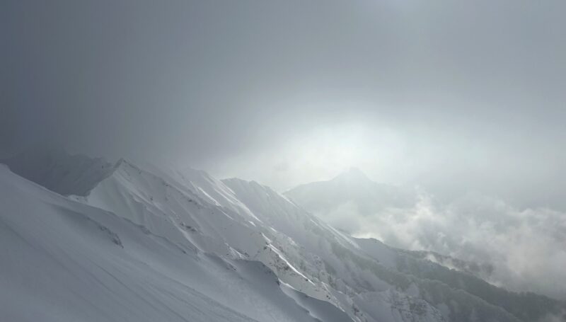 【雪山登山】冬の大山は絶景！でもホワイトアウトにはご用心